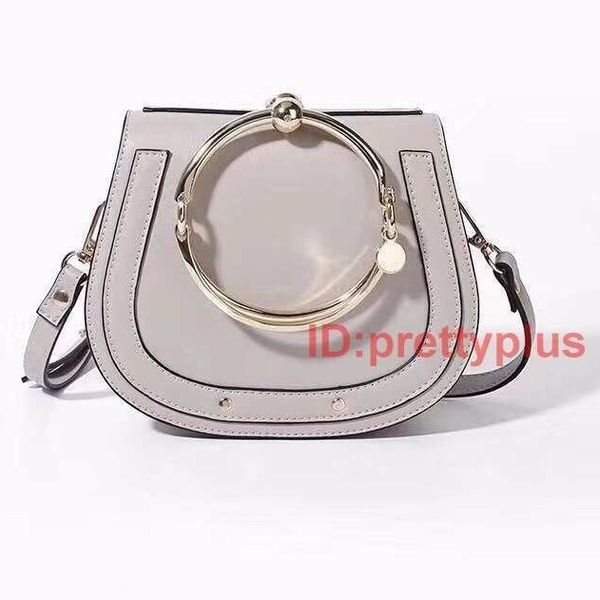 2020 неподдельной кожи тавра сумки кошельки женщин рюкзак бумажники crossbody сумки плеча
2020 неподдельной кожи тавра сумки кошельки женщин рюкзак бумажники crossbody сумки плеча