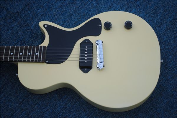 push custom guitar shop, 1960 cream color studio electric guitar,selling music instrument ,ing
push custom guitar shop, 1960 cream color studio electric guitar,selling music instrument ,ing