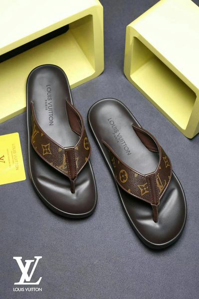luxury designer men's women's summer sandals beach slide luxury slippers women designer shoes leather 36-46, Black
luxury designer men's women's summer sandals beach slide luxury slippers women designer shoes leather 36-46, Black