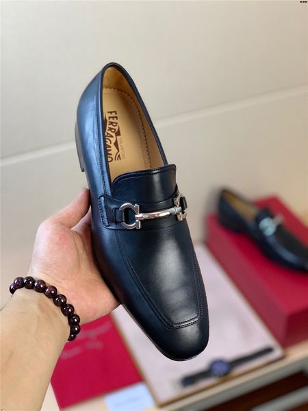 2019 luxury brands design men brogues dress leather shoes male formal shoes lace-up bullock business men oxfords shoes, Black
2019 luxury brands design men brogues dress leather shoes male formal shoes lace-up bullock business men oxfords shoes, Black