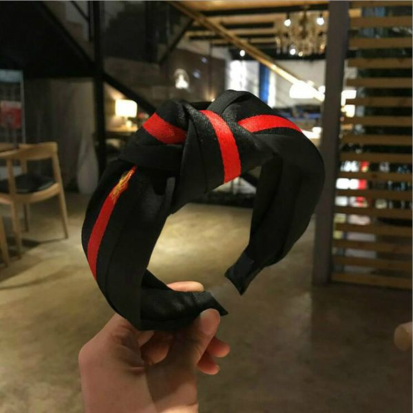 2020 new summer headband for women and men fashion popular striped band pattern print hair accessories for gift
2020 new summer headband for women and men fashion popular striped band pattern print hair accessories for gift