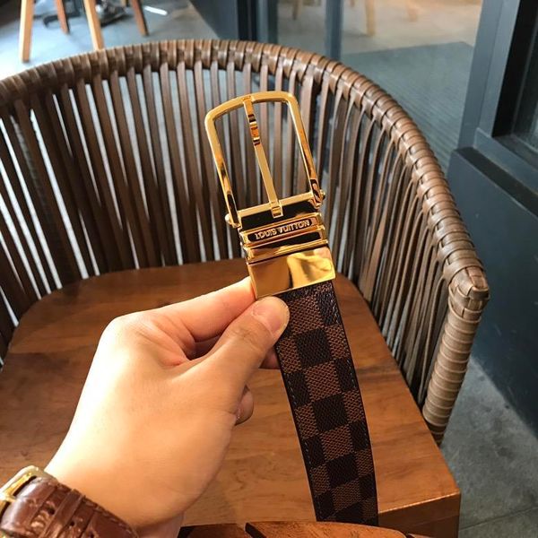 2020design belt men and women fashion belts genuine leather luxury belt brand waist belts gold silver black buckle, Black;brown
2020design belt men and women fashion belts genuine leather luxury belt brand waist belts gold silver black buckle, Black;brown