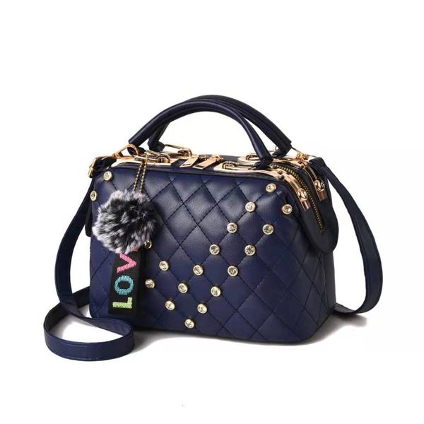 woman package 2019 bag woman diamond leisure time woman package messenger single shoulder handbag
woman package 2019 bag woman diamond leisure time woman package messenger single shoulder handbag