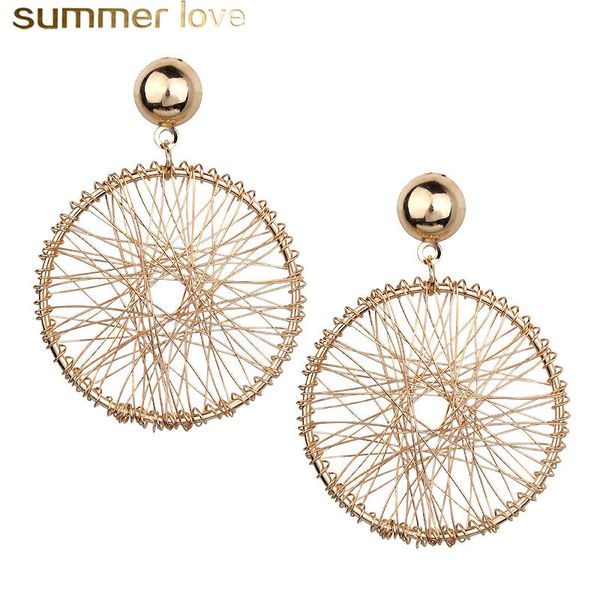 new popular geometric woven mesh hoop earrings thread winding exaggerated long drop pearl earrings for women 2019 korean jewelry, Golden;silver
new popular geometric woven mesh hoop earrings thread winding exaggerated long drop pearl earrings for women 2019 korean jewelry, Golden;silver