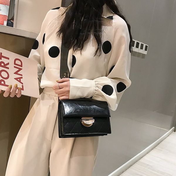 simple female messenger bag 2019 pu leather women crossbody bag female flap shoulder bags 2019
simple female messenger bag 2019 pu leather women crossbody bag female flap shoulder bags 2019