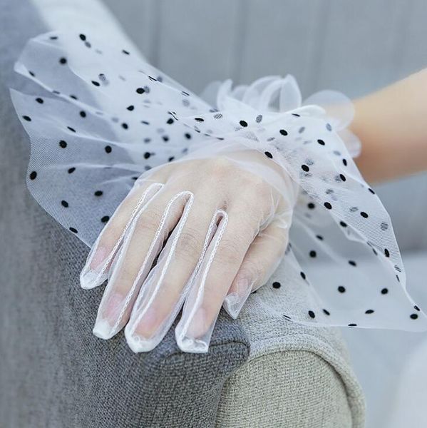 women' elegant dor print white color mesh glove female spring summer sunscreen beaded flower lace glove r1443, Blue;gray
women' elegant dor print white color mesh glove female spring summer sunscreen beaded flower lace glove r1443, Blue;gray
