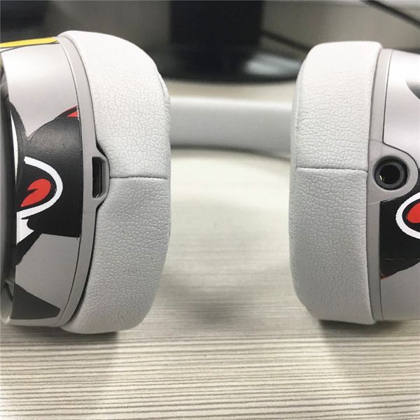 Mickey 90th anniver ary o 3 0 wirele headphone with w1 chip limited edition noi e cancelling bluetooth head et earphone dhl free
Mickey 90th anniver ary o 3 0 wirele headphone with w1 chip limited edition noi e cancelling bluetooth head et earphone dhl free