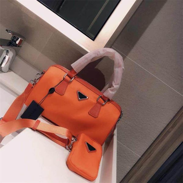 handbags shoulder bag designer handbags new products in 2020 pillow bag boston barrel travel bag
handbags shoulder bag designer handbags new products in 2020 pillow bag boston barrel travel bag