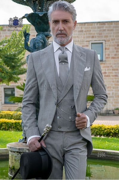 light grey tailcoat men wedding tuxedos new fashion groom tuxedos peak lapel one button men dinner prom clothes(jacket+pants+tie+vest) 1556, Black;gray
light grey tailcoat men wedding tuxedos new fashion groom tuxedos peak lapel one button men dinner prom clothes(jacket+pants+tie+vest) 1556, Black;gray