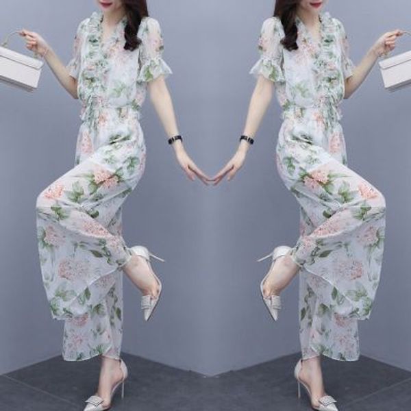 chiffon two piece set and pants floral women 2 peice sets ensemble pantalon et haut femme petal sleeve woman suit clothes, White
chiffon two piece set and pants floral women 2 peice sets ensemble pantalon et haut femme petal sleeve woman suit clothes, White
