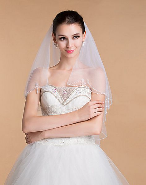 pretty elegant two-tier pearl and rhinestone edge hip length white ivory champagne red purple pink black wedding veil meidingqianna brand
pretty elegant two-tier pearl and rhinestone edge hip length white ivory champagne red purple pink black wedding veil meidingqianna brand