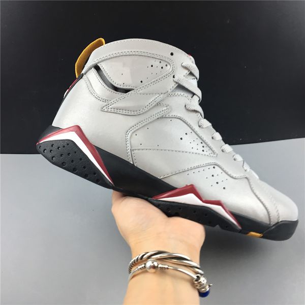 new men 7s basketball shoes 7 reflections of a champion designer luxury trainers shoes sports sneakers with box
new men 7s basketball shoes 7 reflections of a champion designer luxury trainers shoes sports sneakers with box