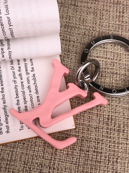 2020 designer keychain fashion new brand keyring for women key chain trinket jewelry gift souvenirs with box 8810, Silver
2020 designer keychain fashion new brand keyring for women key chain trinket jewelry gift souvenirs with box 8810, Silver