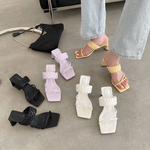 2020 new brand slippers weave leather women sandal open toe med heel casual slides summer outdoor beach female flip flops, Black
2020 new brand slippers weave leather women sandal open toe med heel casual slides summer outdoor beach female flip flops, Black