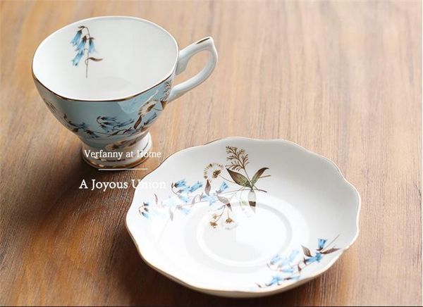 100% new 180мл fine bone чашки кофе и блюдце и ложка смешные мода дизайн zakka tazas кафе эспрессо европейский кубок кружка кофе
100% new 180мл fine bone чашки кофе и блюдце и ложка смешные мода дизайн zakka tazas кафе эспрессо европейский кубок кружка кофе