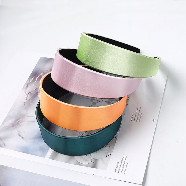 1шт satin hair обруч hairband сплошных цветов девочка аксессуары для волос широкого пластиковых оголовий группы головного убора для женщин, Golden;white
1шт satin hair обруч hairband сплошных цветов девочка аксессуары для волос широкого пластиковых оголовий группы головного убора для женщин, Golden;white