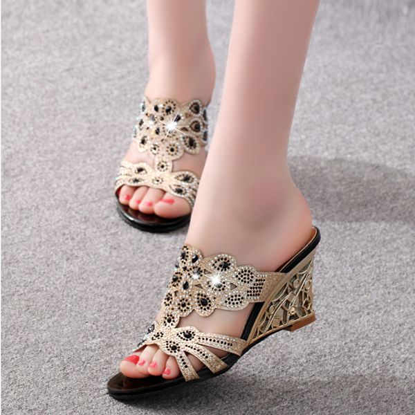 bling women sandals 2018 summer fashion high heel sandals crystal casual ladies shoes high heels rhinestone slippers q409 y200107, Black
bling women sandals 2018 summer fashion high heel sandals crystal casual ladies shoes high heels rhinestone slippers q409 y200107, Black