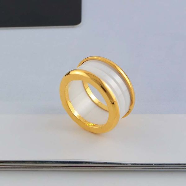 2020 sell big bvl brand lover ring for man women factory price ceramics ring sell jewelry 18k gold cover plate, Silver
2020 sell big bvl brand lover ring for man women factory price ceramics ring sell jewelry 18k gold cover plate, Silver