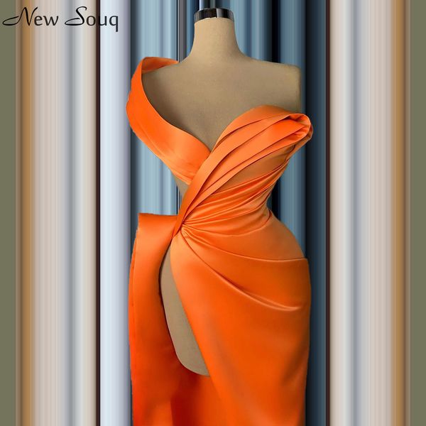 2020 orange high split evening dresses arabic style ruched mermaid floor length formal prom gowns, Black;red
2020 orange high split evening dresses arabic style ruched mermaid floor length formal prom gowns, Black;red