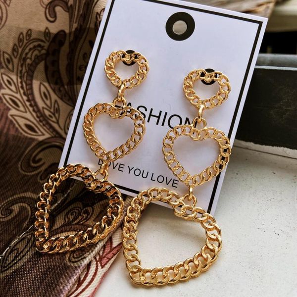 2020 new chain hollow heart-shaped square earrings creative retro simple golden alloy earrings, Silver
2020 new chain hollow heart-shaped square earrings creative retro simple golden alloy earrings, Silver