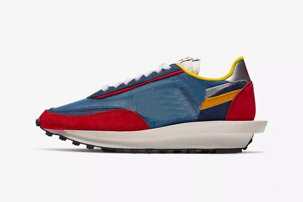 2019 Hot Sacai x LDV waffle Daybreak BV0073-300 400 Blazer With The Dunk Sports Sneakers With Box BV0072-001 700 Authentic Originals
2019 Hot Sacai x LDV waffle Daybreak BV0073-300 400 Blazer With The Dunk Sports Sneakers With Box BV0072-001 700 Authentic Originals