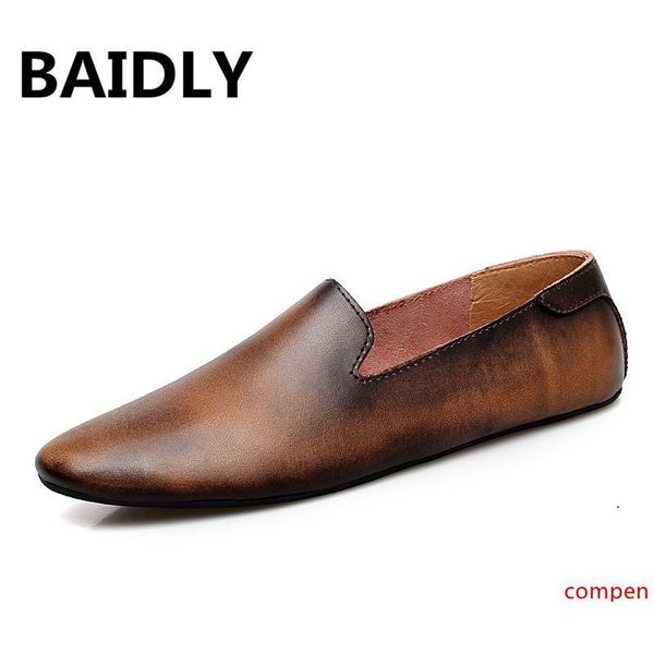 new fashion men leather flats shoes comfortable man casual shoes slip on male outdoor walking shoes split leather driving
new fashion men leather flats shoes comfortable man casual shoes slip on male outdoor walking shoes split leather driving