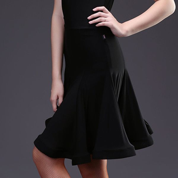 fashion ballroom woman latin dance skirt tango costume rumba samba dance skirt for women training dress performance wears, Black;red
fashion ballroom woman latin dance skirt tango costume rumba samba dance skirt for women training dress performance wears, Black;red