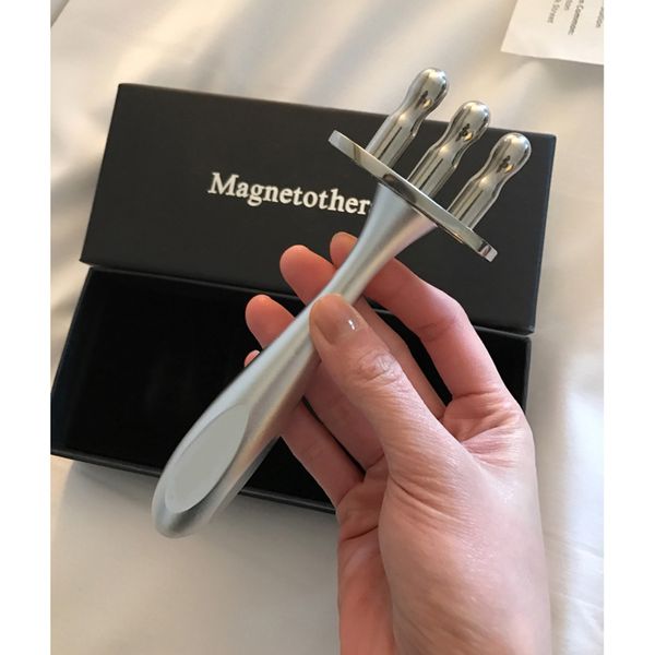magnetotherapy acid discharge pen meridian point magnetic massage therapy stick lymphatic acid drainage magnetotherapy pen fork
magnetotherapy acid discharge pen meridian point magnetic massage therapy stick lymphatic acid drainage magnetotherapy pen fork