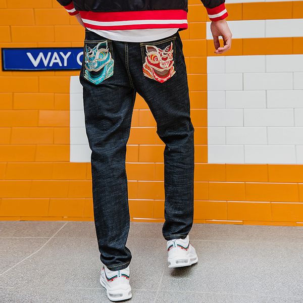 national tide lion embroidery men straight zipper jeans streetwear hip hop harem pants high wasit denim pants overalls, Blue
national tide lion embroidery men straight zipper jeans streetwear hip hop harem pants high wasit denim pants overalls, Blue