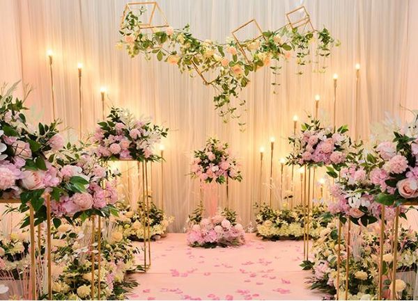 new wedding ceterpiece flower artificial 40cm flower ball table decoration home party floral stage arrangement flowers
new wedding ceterpiece flower artificial 40cm flower ball table decoration home party floral stage arrangement flowers