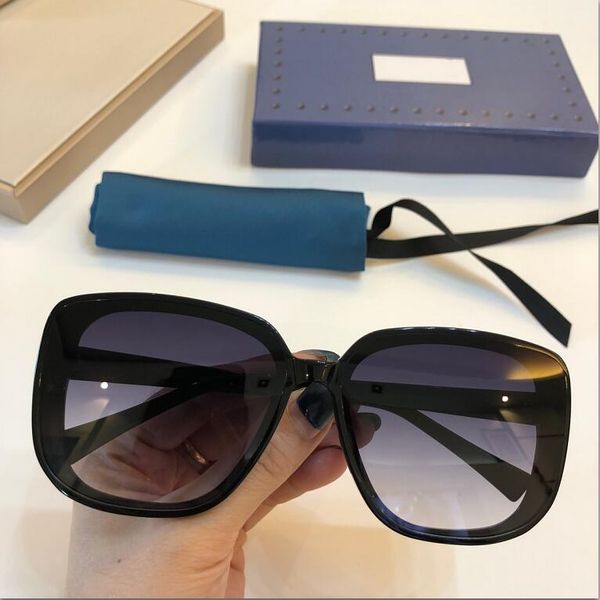 new 3389 mens sunglasses men sun glasses women sunglasses fashion style protects eyes gafas de sol lunettes de soleil with box, White;black
new 3389 mens sunglasses men sun glasses women sunglasses fashion style protects eyes gafas de sol lunettes de soleil with box, White;black