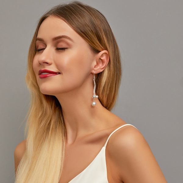10pcs/lot fashion lucky tassel earring long pattern bead design ear drop for women ladies decoration hanging dangle earring jewelry, Silver
10pcs/lot fashion lucky tassel earring long pattern bead design ear drop for women ladies decoration hanging dangle earring jewelry, Silver