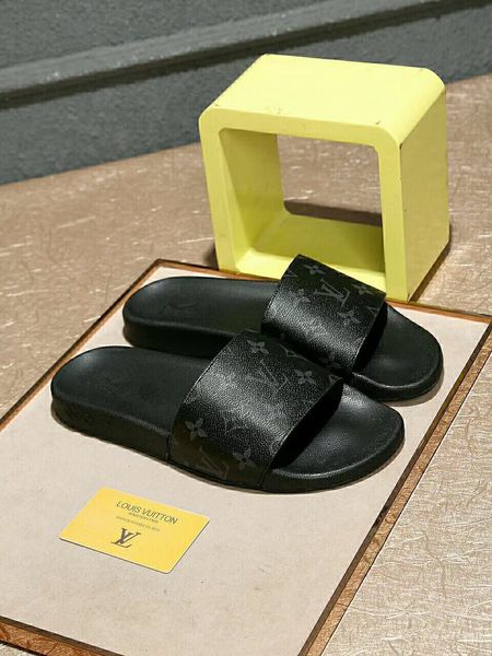 2020 luxury designer mens womens summer rubber sandals beach slide fashion scuffs slippers indoor shoes size 36-46 with box-90, Black
2020 luxury designer mens womens summer rubber sandals beach slide fashion scuffs slippers indoor shoes size 36-46 with box-90, Black