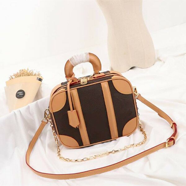 fashion mini designer handbag new arrive luxury women bags luggages bags size 25x20x10cm model m44581
fashion mini designer handbag new arrive luxury women bags luggages bags size 25x20x10cm model m44581