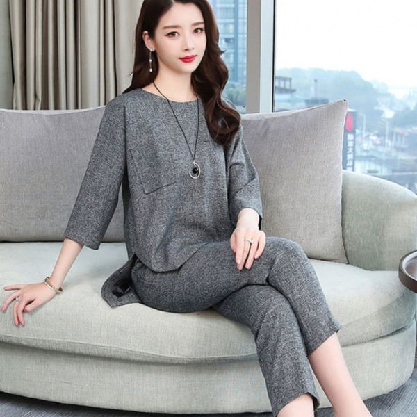 spring summer two piece sets women grey wine red 3/4 sleeve and cropped pants suits office elegant women's sets 2020 dg142, Gray
spring summer two piece sets women grey wine red 3/4 sleeve and cropped pants suits office elegant women's sets 2020 dg142, Gray