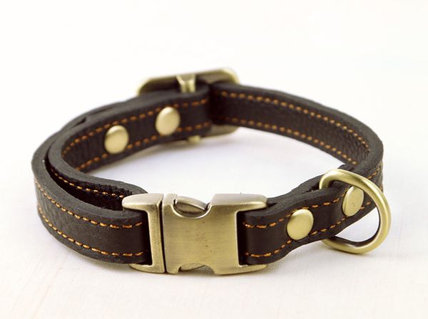 200pcs/lot genuine leather dog collar neck buckle zinc buckle adjustable neck strap for large medium pet dog
200pcs/lot genuine leather dog collar neck buckle zinc buckle adjustable neck strap for large medium pet dog