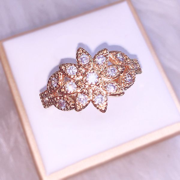 sparkling zircon gold color snowflake finger rings for women fashion christmas present girls ladies engagement party jewelry, Slivery;golden
sparkling zircon gold color snowflake finger rings for women fashion christmas present girls ladies engagement party jewelry, Slivery;golden