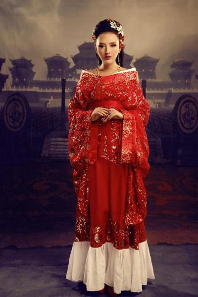 tong que tai red paillette gorgeous wedding costume hanfu costume, Black;red
tong que tai red paillette gorgeous wedding costume hanfu costume, Black;red