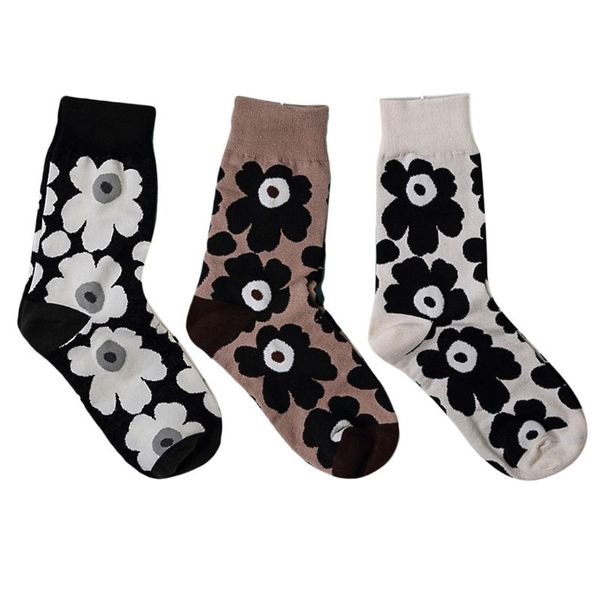 women sweet floral crew socks contrast color harajuku cotton mid tube hosiery y1qd, Black;white
women sweet floral crew socks contrast color harajuku cotton mid tube hosiery y1qd, Black;white