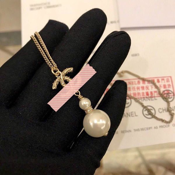 дизайнер ожерелье fashion-классический деликатный жемчуг хип-хоп ювелирное ожерелье женщин дизайнера ожерелья для выпускного вечера цепи хор, Silver
дизайнер ожерелье fashion-классический деликатный жемчуг хип-хоп ювелирное ожерелье женщин дизайнера ожерелья для выпускного вечера цепи хор, Silver