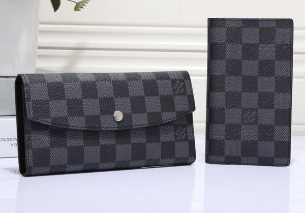 zippy wallet vertical the most stylish way to carry around money, cards and coins famous design men leather purse card holder long business, Red;black
zippy wallet vertical the most stylish way to carry around money, cards and coins famous design men leather purse card holder long business, Red;black
