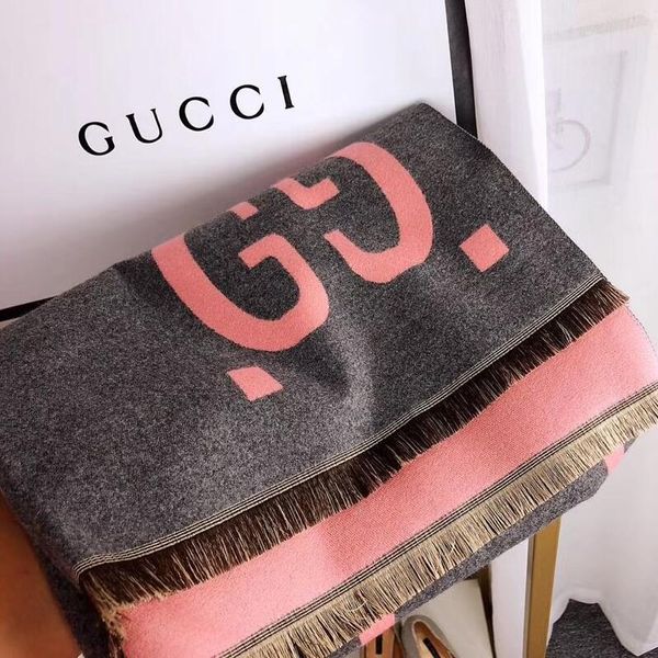 selling luxury scarf men and women models 2019 cashmere scarf letters big logo fashion scarf 190x65cm, Blue;gray
selling luxury scarf men and women models 2019 cashmere scarf letters big logo fashion scarf 190x65cm, Blue;gray