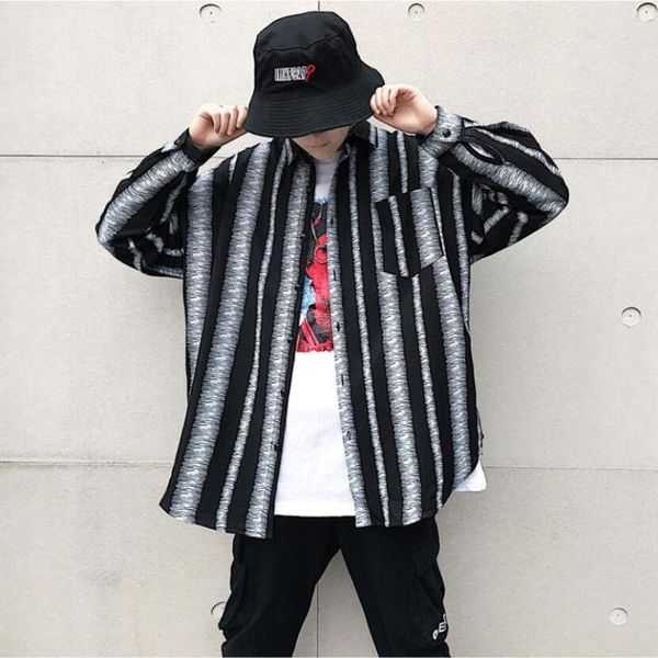 men's casual shirts oversized cotton striped men hip hop streetwear mens clothing korean single pocket loose long sleeve male, White;black
men's casual shirts oversized cotton striped men hip hop streetwear mens clothing korean single pocket loose long sleeve male, White;black