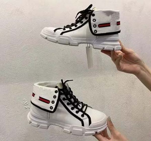 2019 женщина марка boots натуральная кожа лучшее качество указал плоские туфли ботильоны мартин сапоги eu: 35-39 с коробкой free dhl u2007, Black;grey
2019 женщина марка boots натуральная кожа лучшее качество указал плоские туфли ботильоны мартин сапоги eu: 35-39 с коробкой free dhl u2007, Black;grey