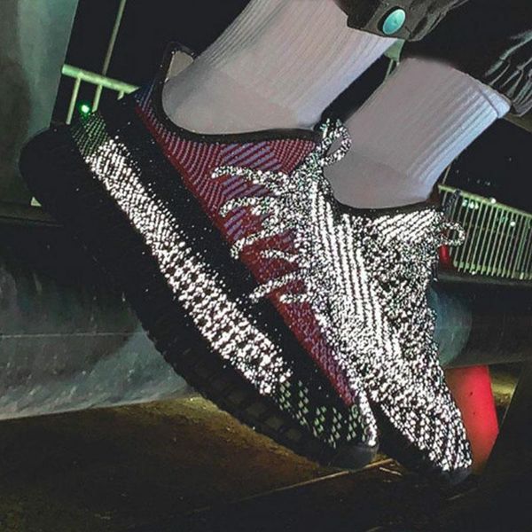 2020 kanye west hyperspace lundmark antlia 2.0 glow black white clay true form star zebra shoes sneakers with box
2020 kanye west hyperspace lundmark antlia 2.0 glow black white clay true form star zebra shoes sneakers with box