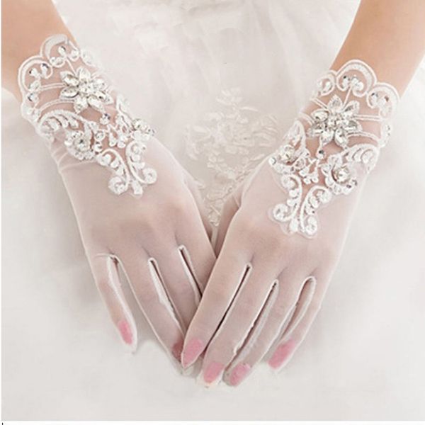 gorgeous white bridal gloves elastic tulle wedding gloves sparkly crystals beads sequins short women wedding gloves
gorgeous white bridal gloves elastic tulle wedding gloves sparkly crystals beads sequins short women wedding gloves