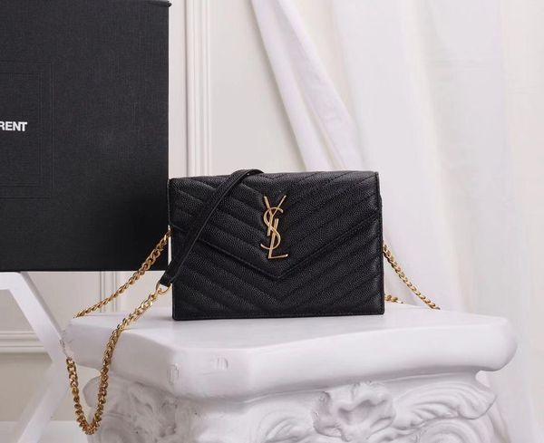 горячих женщин мешки плеча сумочка сцепления crossbody сумка топ европейских и американских сумки хозяйственная сумка model 1888 20 * 17 * 6
горячих женщин мешки плеча сумочка сцепления crossbody сумка топ европейских и американских сумки хозяйственная сумка model 1888 20 * 17 * 6