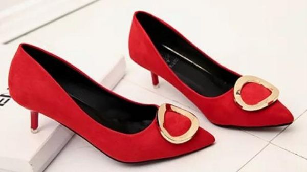2019 women's shoes in spring and autumn with new style low heel fine heel pointed end suede@2137, Black
2019 women's shoes in spring and autumn with new style low heel fine heel pointed end suede@2137, Black