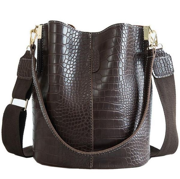 the est brand ladies pu bucket bag designer crocodile lock single shoulder messenger bag large capacity ing
the est brand ladies pu bucket bag designer crocodile lock single shoulder messenger bag large capacity ing