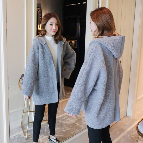 lamb terry circle warm short jacket hooded pregnant women autumn and winter new loose large size 2019 thick exquisite coat, White
lamb terry circle warm short jacket hooded pregnant women autumn and winter new loose large size 2019 thick exquisite coat, White